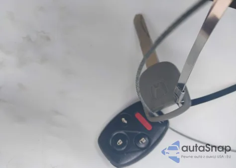 2011 Honda Accord 2.4 Lx from USA, damaged, VIN 1HGCP2F37BA132239